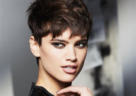 coupe courte femme rock and roll|Coiffures rock : notre sélection de coupes de cheveux。